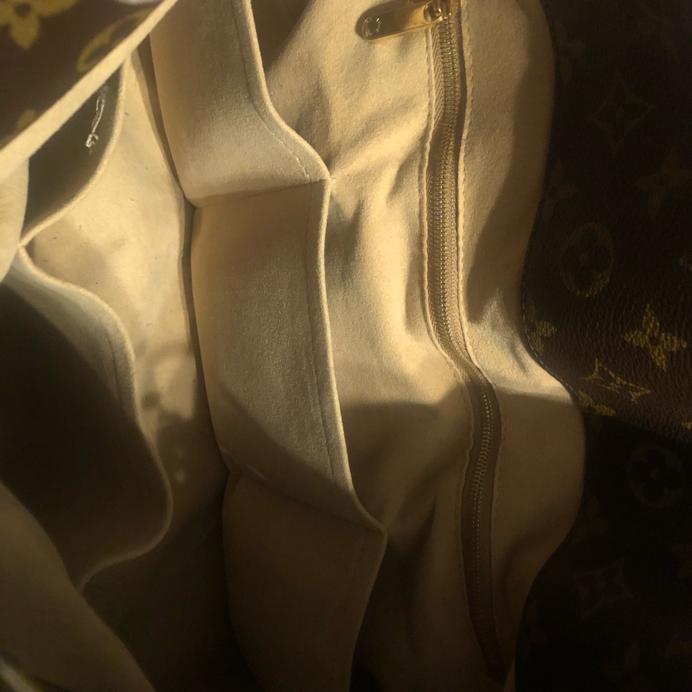 AUTHENTIC Louis Vuitton Artsy MM bag - Picture 6 of 16